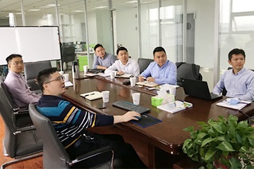 浙江华博特教育总裁徐前到访云创大数据